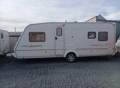 2005 bailey senator caravan fixed bed