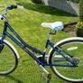 Girls bike for sale Image 2