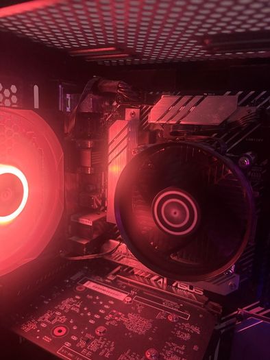 Gaming PC set-up with a 27inch curved Samsung monitor