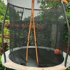 trampoline - 8ft