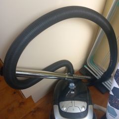 vacuum cleaner