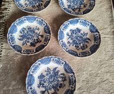Ridgeway of Staffordshire - Windsor Plates.