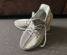 Adidas Yeezy Boost 350 V2 Mens UK9,5