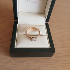 Diamond cluster ring