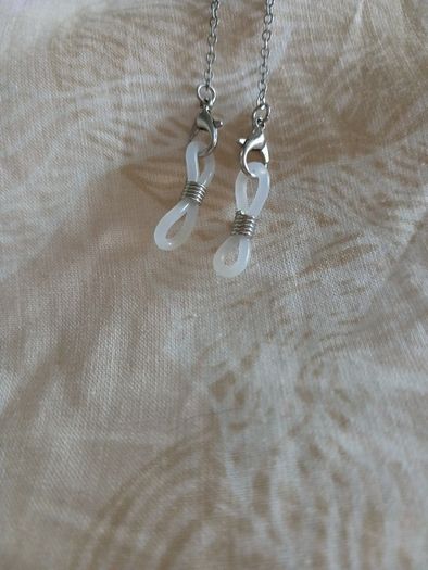 glasses chain