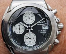 Watch Citizen OXY Chronograph.