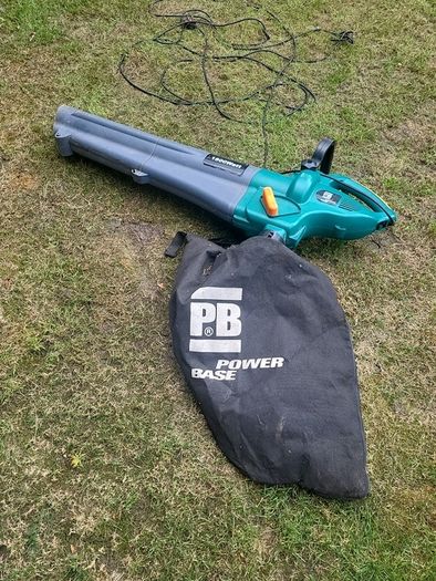 leaf blower