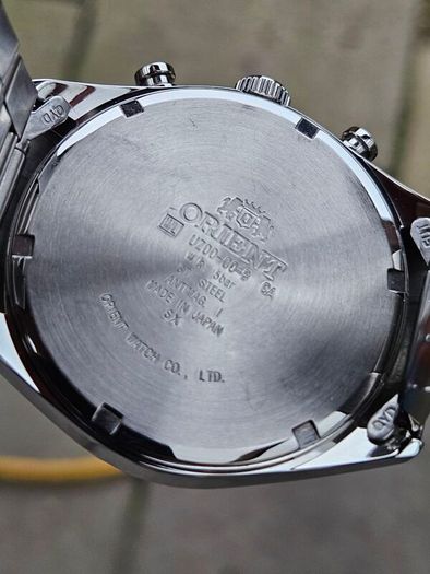 Watch Orient Neo 70' Calendar. Quartz.