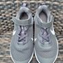 Unisex Nike kid's runners size UK 11 Image 2