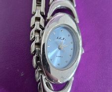 I.C.E. brand ladies' quartz wristwatch