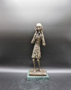 The Scream Sculpture  (38cm) - Bronze, Marble