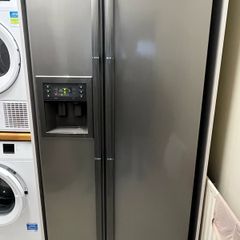 Samsung American Style Fridge Freezer