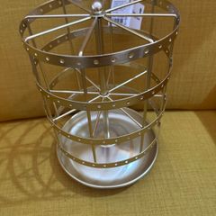 earings holder