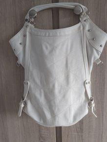Big handbag worn twice