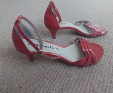 Red Tamaris Sandals, Size 7