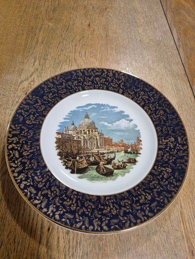 Decorative wall plates, Wood and Sons