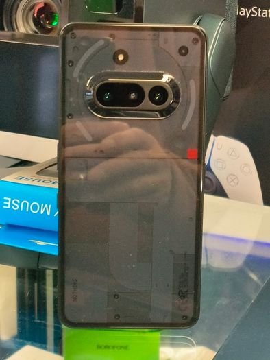 Nothing Phone (3a) 128 GB - mobile phone with 32 MP front camera, 30x ultra zoom, 6.77" FHD+ flexible AMOLED display - Black (Used Like New)