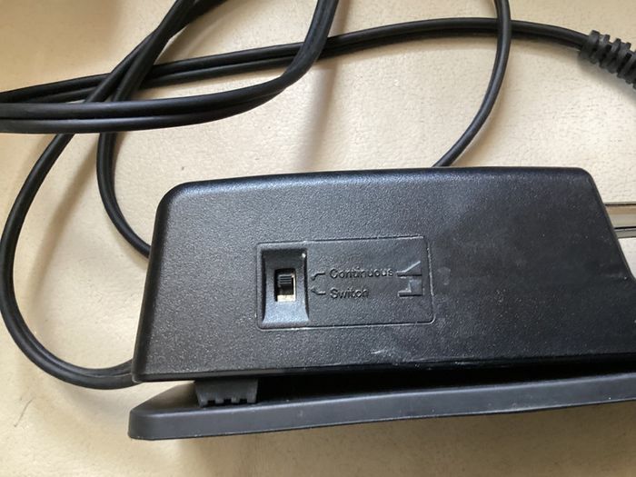 Roland F30e Digital piano and Roland DP - 10 Damper Foot Pedal in Excellent Condition.  (Barely used)