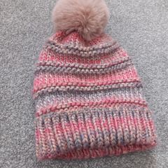 NEW.women winter hat