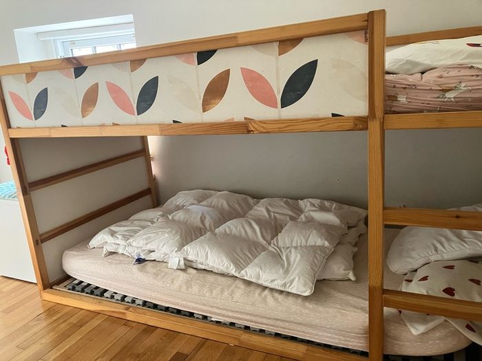 FREE: kids bunk bed