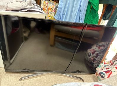 JVC 4K 43" smart tv
