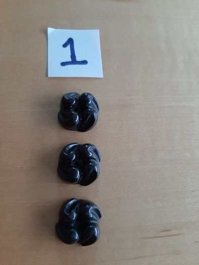 Button sets 6