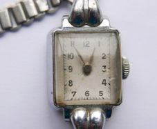 Vintage 1940 / 1950s art deco Silver Chrome Square Bezel Case Ladies watch / art deco cocktail watch, works well