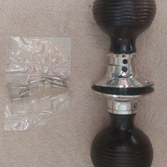 Door knob handle