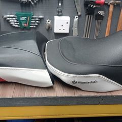 BMW Wunderlich Comfort Seat