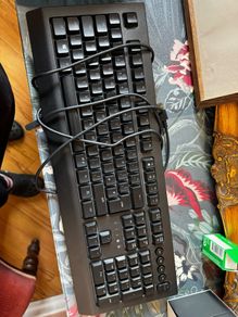 razer cynosa v2 gaming keyboard