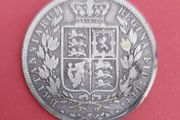 England  1886 Victoria Half Crown in Very Fine condition