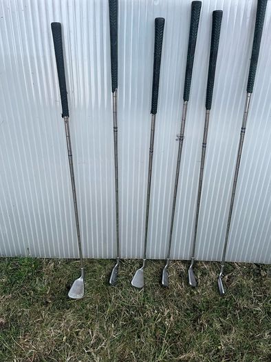 Ping Eye 6 clubs