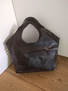 Leather bag