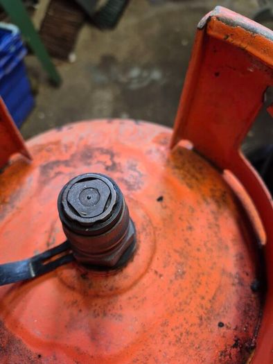 gas bottle