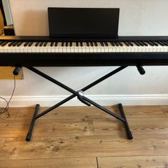 Roland FP-30 Keyboard Piano