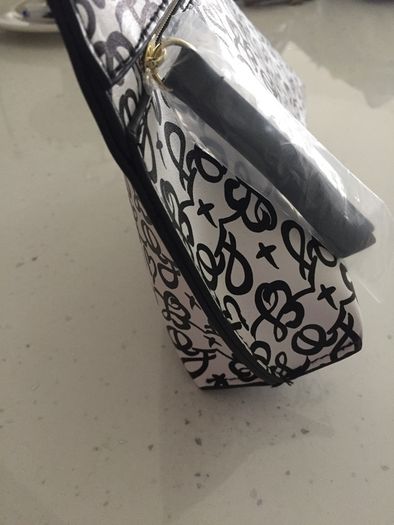 Estee Lauder Cosmetic bag - New