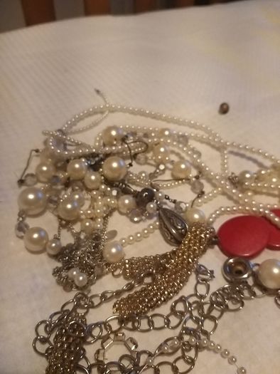 Broken Jewellery