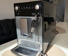 Melitta Fully Automatic Coffee Machine, Avanza Series 600