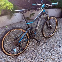 mountain bike Giant Trance 27.5 Full Suspension Trail Bike High Spec Upgrades size medium excellent condition
