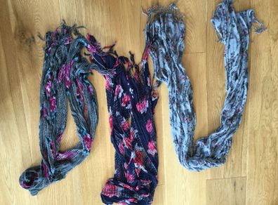 3 lightweight Woman's Scarves