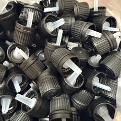 Dropper cap for glass bottle