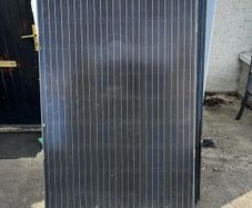 4 x 270 Watt Solar Panels + inverter