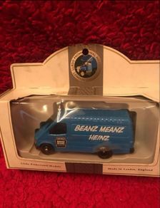 Lledo model car Beanz Meanz Heinz