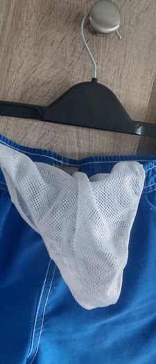 Shorts 6 years old barely worn with mesh