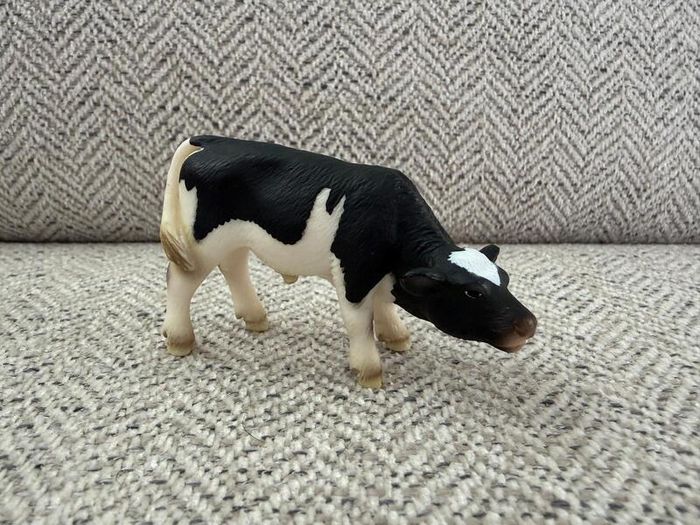 Vintage Schleich Calves