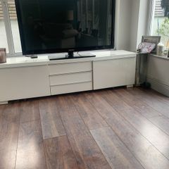 white high gloss tv cabinet