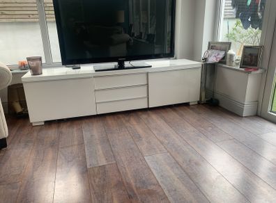 white high gloss tv cabinet