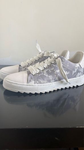Numeris Shoes