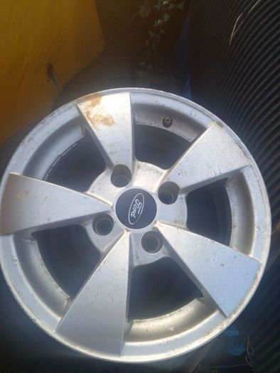 ford alloys 14"