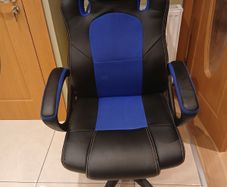 Gaming chair
